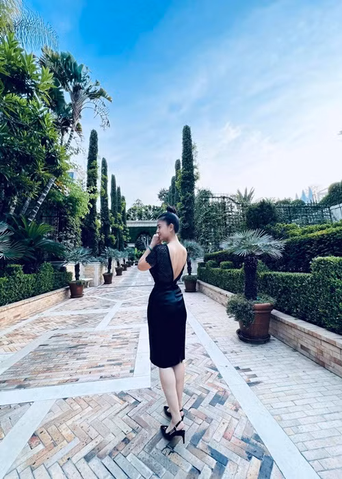 Nhiều năm qua, nữ diễn viên gần như không hoạt động nghệ thuật mà chuyển sang kinh doanh