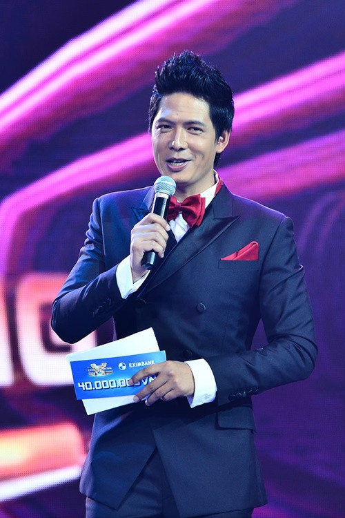 Ngoài làm người mẫu, Bình Minh đóng phim, làm MC. Ảnh: FBNV