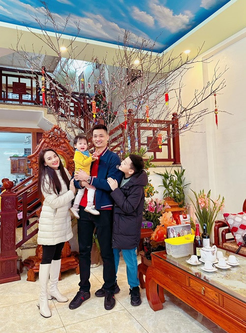 Năm 2020, Bảo Thanh tạm ngừng đóng phim để sinh con. Đến tháng 5/2021, nữ diễn viên hạ sinh con gái thứ hai. Ảnh: FBNV