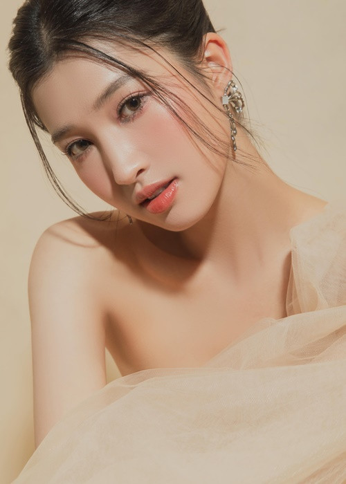 Mỗi khoảnh khắc của nàng hậu đều khiến người hâm mộ phải xao xuyến.