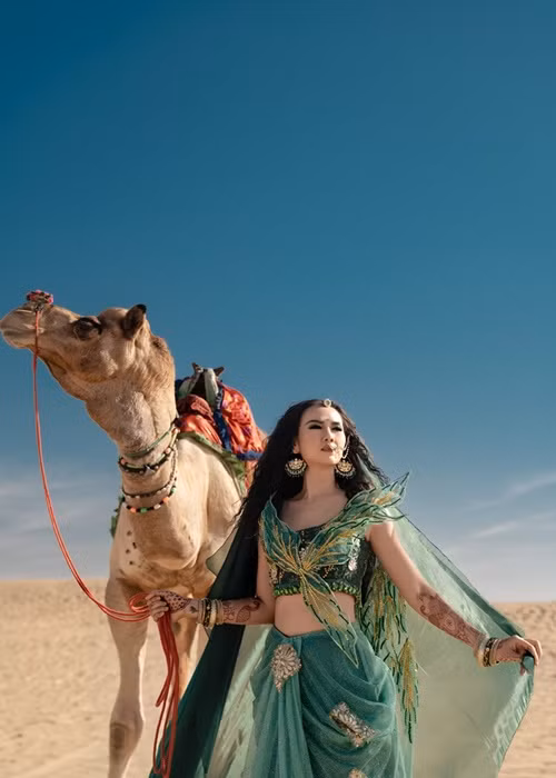 Võ Hạ Trâm chia sẻ trên Người lao động, MV "Về với em" sẽ như một bước khảo sát phản ứng của khán giả Ấn Độ đối với cô. Nếu thuận lợi, có thể nữ ca sĩ sẽ có những kế hoạch xa hơn. Ảnh: Người lao động