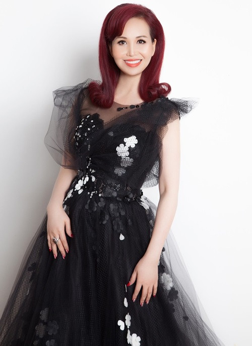 Sau khi kết hôn, Diệu Hoa lựa chọn gia đình thay vì theo đuổi nghệ thuật. Ảnh: Sức khỏe và đời sống