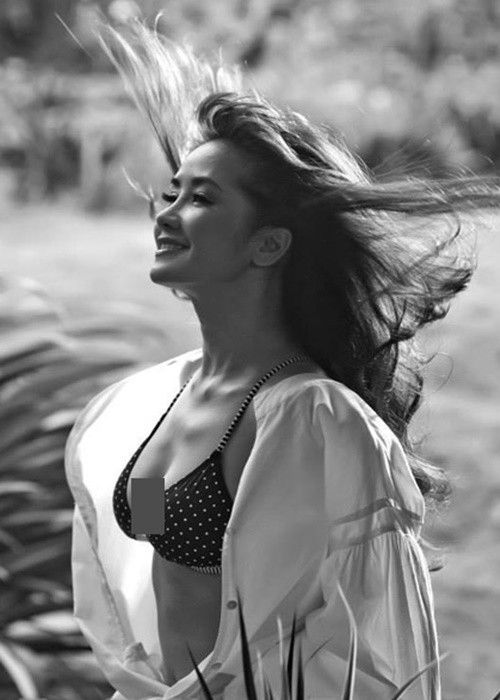 Nữ ca sĩ chia sẻ hình ảnh mặc nội y năm 2013. Ảnh: Khám phá