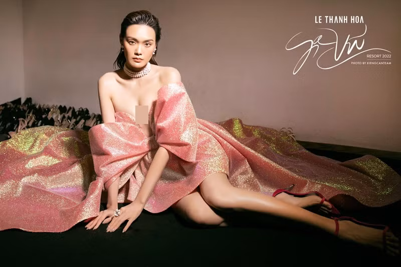 Gương mặt cá tính, cuốn hút, vóc dáng gợi cảm giúp Lê Thanh Thảo tạo ấn tượng với người đối diện.