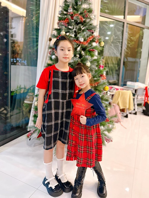 Hai con gái Lý Hải yêu thương và hợp tính nhau.