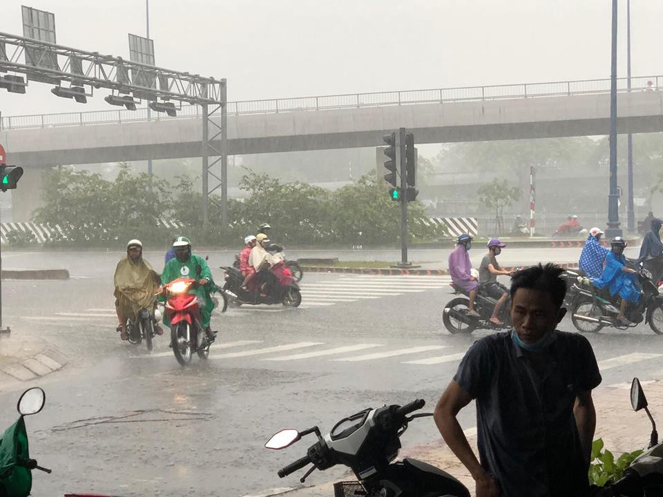 TP HCM bat ngo do mua tam ta gan ngay Giang Sinh