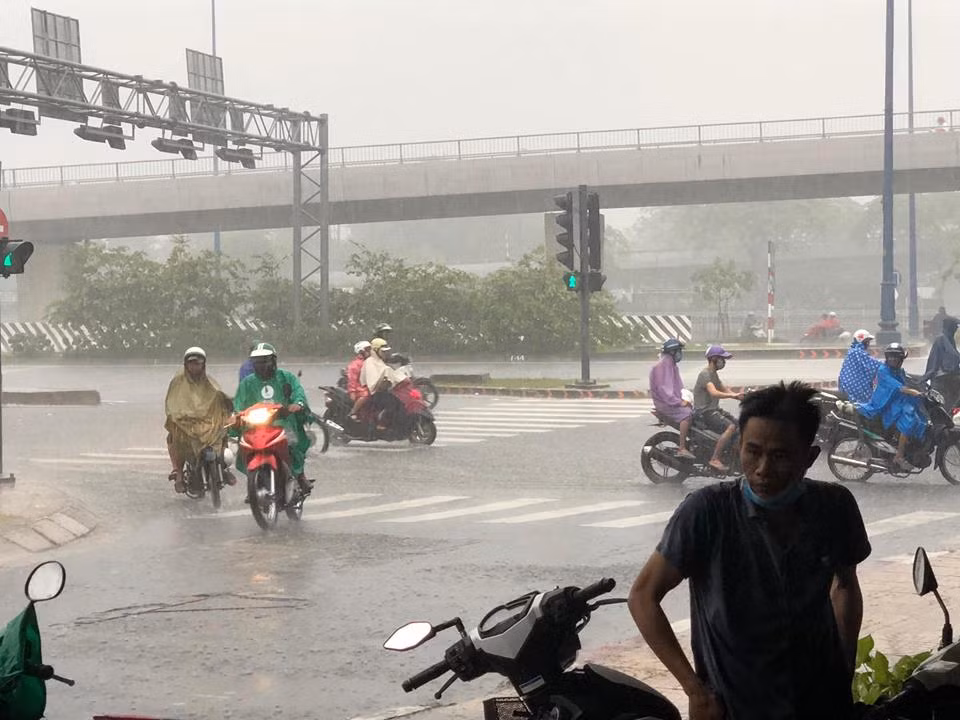 TP HCM bat ngo do mua tam ta gan ngay Giang Sinh