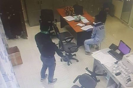 Moi dau nam Ky Hoi 2019, VEC E da lien tuc gap “van den”-Hinh-2