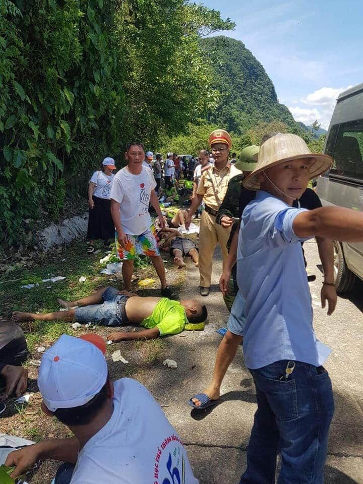 Công an tỉnh khẩn trương điều tra, xác minh nguyên nhân vụ việc, lưu ý kiểm tra về tình trạng nồng độ cồn và chất ma tuý trong cơ thể lái xe xử lý nghiêm vi phạm theo quy định.