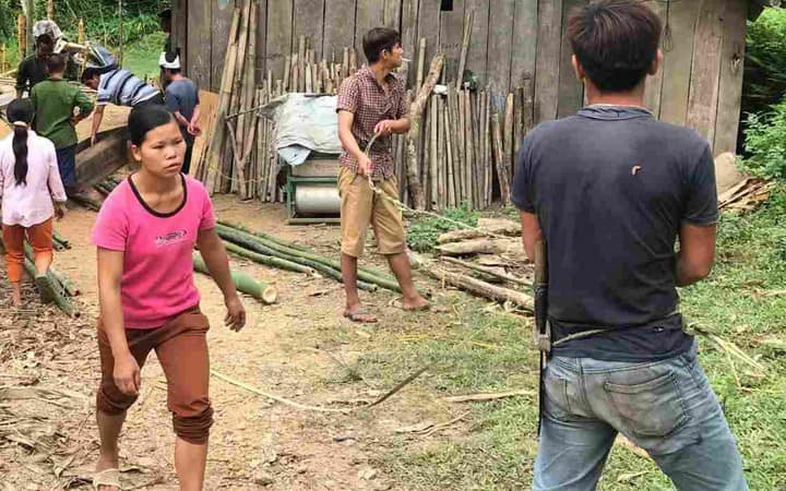 Nghi an chong dung dao dam vo tu vong roi vao rung tu sat