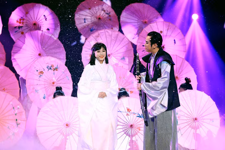 Quốc Đại - Thy Trang kể về một chuyện tình vượt thời gian. 