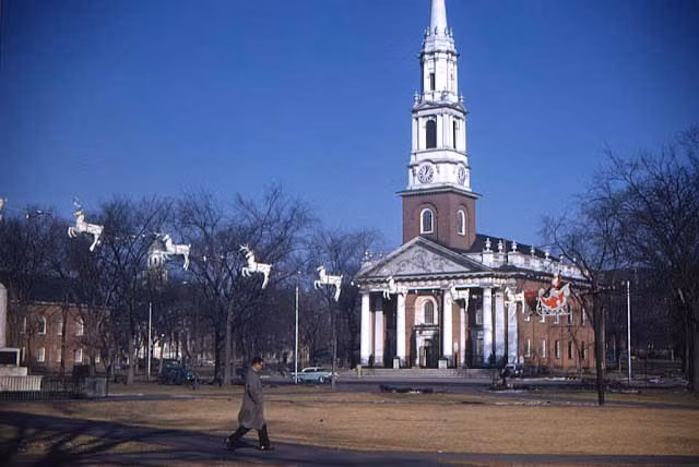 Một nhà thờ yên bình ở Mỹ đầu những năm 1950. Ảnh VT