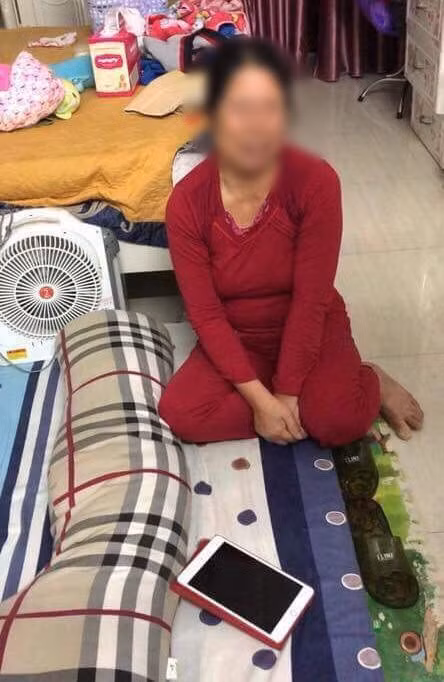 Me be gai bi danh da man: 'Ke hanh ha con toi bi bat la thich dang'