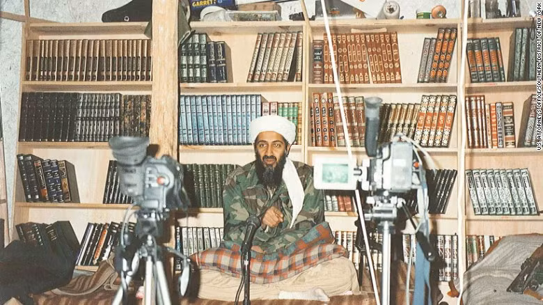 Thêm nữa, trò chơi điện tử nổi tiếng Nhật Bản "Final Fantasy” cũng được CIA tìm thấy trong máy tính của trùm khủng bố Osama bin Laden.