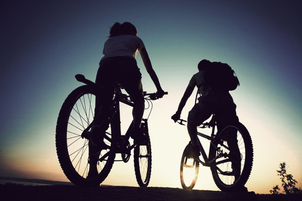 Tập thể dục hàng ngày như đi bộ, đạp xe, bạn nên thực hiện trên 30 phút mỗi lần để đạt hiệu quả tập luyện tốt nhất. 