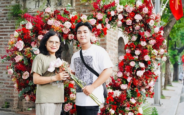 Thông qua sự kiện, ban tổ chức cũng mong muốn lan tỏa tình yêu tới tất cả mọi người, giúp các bạn trẻ hiểu hơn về ý nghĩa của ngày lễ Vu Lan.