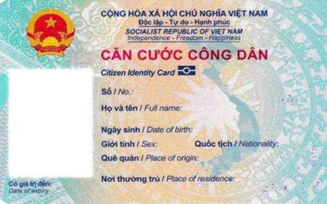 Qua những sự việc trên, trong trường hợp bị lộ CMND/CCCD, để biết mình có bị giả thông tin vay nợ hay không, có thể tự kiểm tra thông tin thông qua trung tâm Thông tin Tín dụng CIC bằng cách truy cập địa chỉ https://cic.gov.vn/ hoặc tải ứng dụng CIC Credit Connect trên điện thoại. Để kiểm tra số CMND/CCCD của mình đã đăng ký bao nhiêu sim chính chủ, có thể soạn tin nhắn theo cú pháp TTTB gửi 1414. Nếu phát hiện một số điện thoại khác mà không phải do mình đăng ký cần nhanh chóng liên hệ đến nhà mạng để phản ánh kịp thời. (Ảnh minh họa, nguồn Internet)