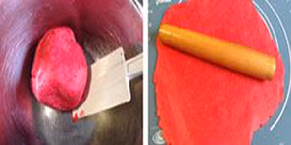 Siro dâu tây sẽ làm cho bột có màu rất đẹp mắt. Tùy vào sở thích mà bạn thêm siro nhiều hay ít. Sau khi hỗn hợp này thật mịn, bạn cán mỏng chúng ra.