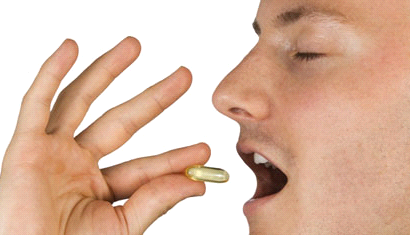 Nhóm nghiên cứu tại Đại học Colorado, Mỹ đã theo dõi 77.000 người độ tuổi 50-76 trong 4 năm và tìm hiểu thói quen uống vitamin C, axit folic, vitamin E của họ. Kết quả cho thấy, những người uống 400 mg vitamin E mỗi ngày sẽ tăng 28% nguy cơ có u ác tính ở phổi, đặc biệt ở những người hút thuốc. Vitamin E là chất chống ôxy hóa giúp bảo vệ tế bào khỏi các gốc tự do. Nhưng nếu dùng ở liều cao, nó sẽ hoạt động như chất ủng hộ ôxy hóa, gây tổn hại cho tế bào