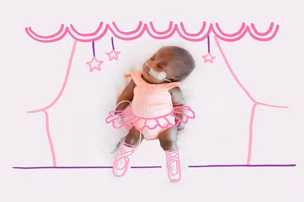 Đơn giản thế, song những bức ảnh này lại tác động sâu sắc đến tâm hồn người xem. Tất cả những em bé này mới sinh từ 25 – 37 tuần.