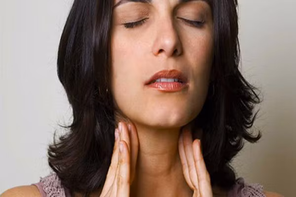 Tuy nhiên, không phải thuốc điều trị RA nào cũng gây ra các loại bệnh ung thư nguy hiểm. Bên cạnh những tác dụng phụ, thuốc điều trị RA cũng đem lại những tác dụng bất ngờ không chỉ cho bệnh này. Nhiều nghiên cứu đã chỉ ra rằng, những loại ung thư như: ung thư vú, đại tràng, tuyến tiền liệt đã giảm đi rất nhiều sau khi bệnh nhân dùng thuốc.