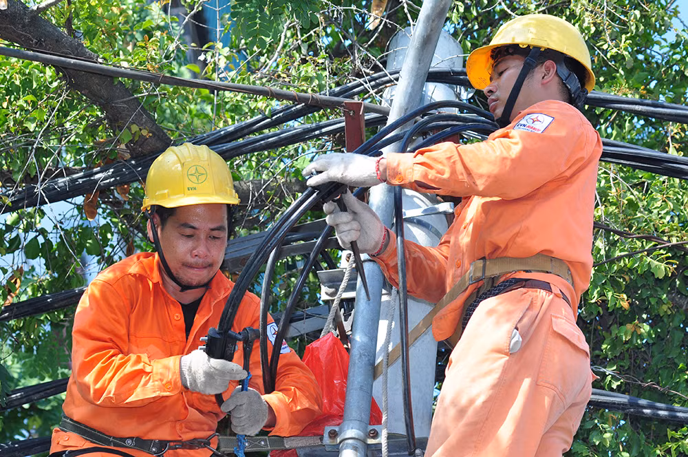 Tho dien Thu do lam 17 tieng trong ngay nang nong-Hinh-5