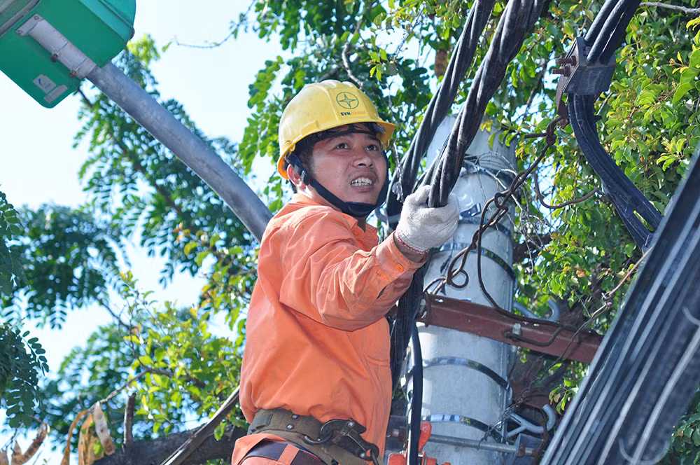 Tho dien Thu do lam 17 tieng trong ngay nang nong-Hinh-4