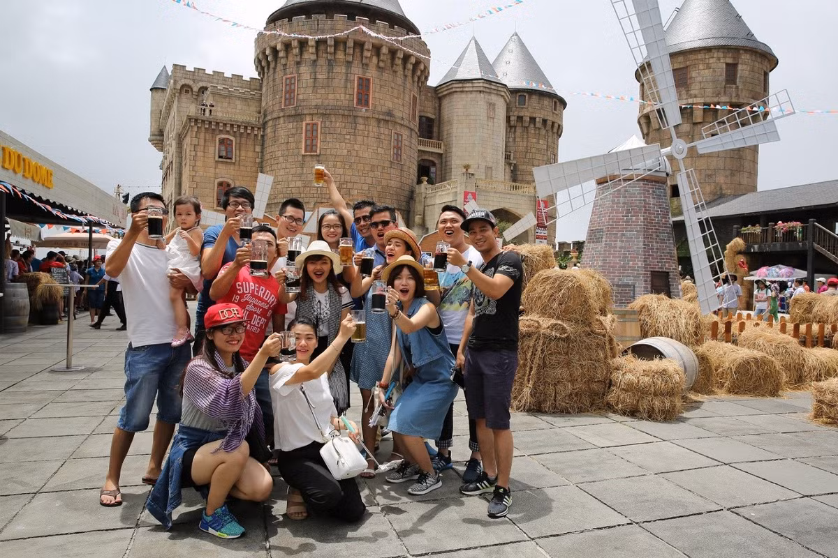 Du lich Da Nang chua bao gio hap dan den the-Hinh-4