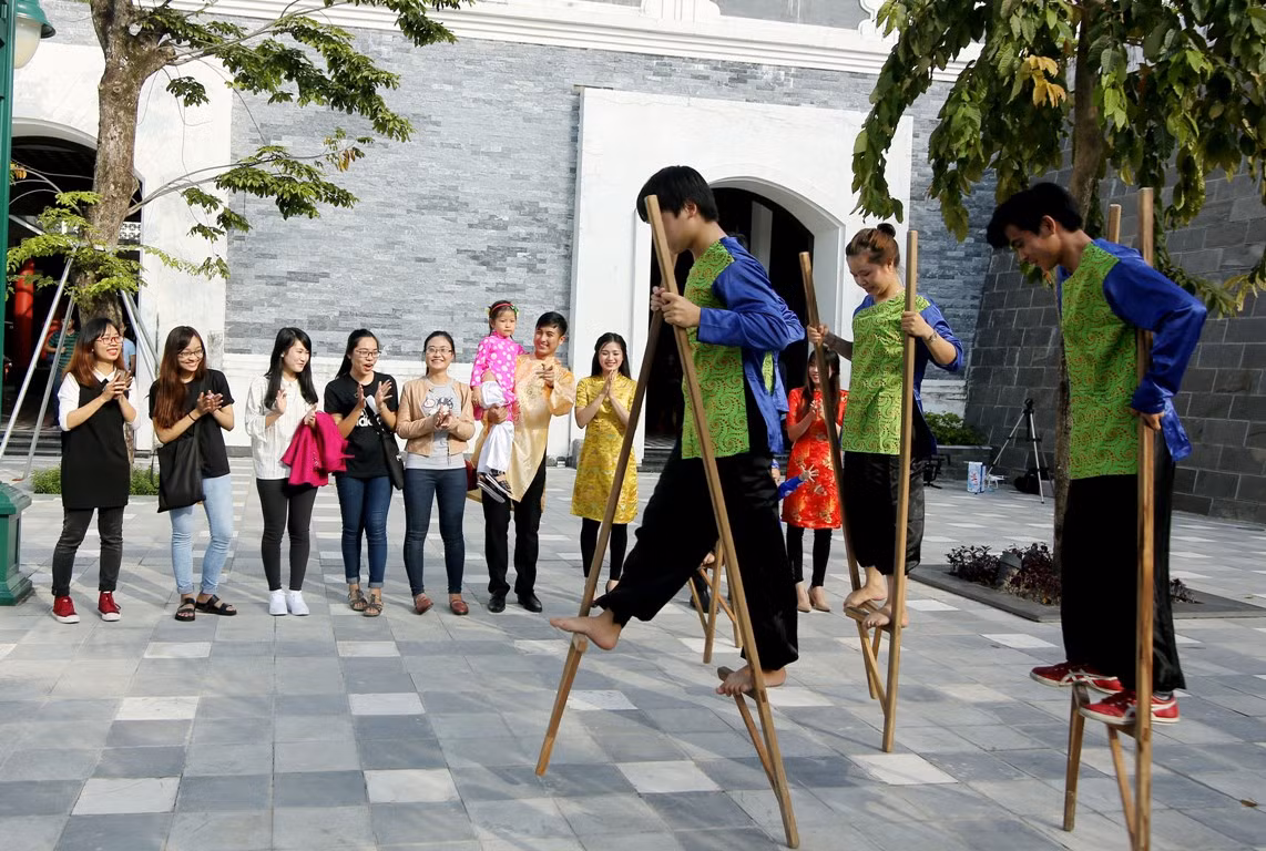 Tung bung “Phien cho ngay xuan” tai Asia Park-Hinh-7