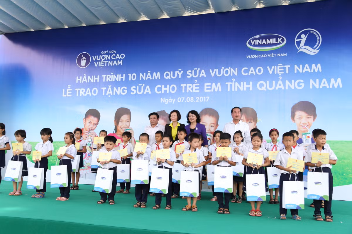 Hanh trinh trao sua 10 nam cua quy sua vuon cao Viet Nam-Hinh-4