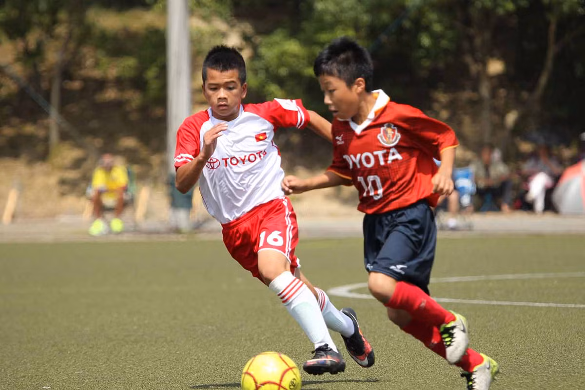 An tuong Trai he Bong da Thieu nien Toyota 2017-Hinh-3