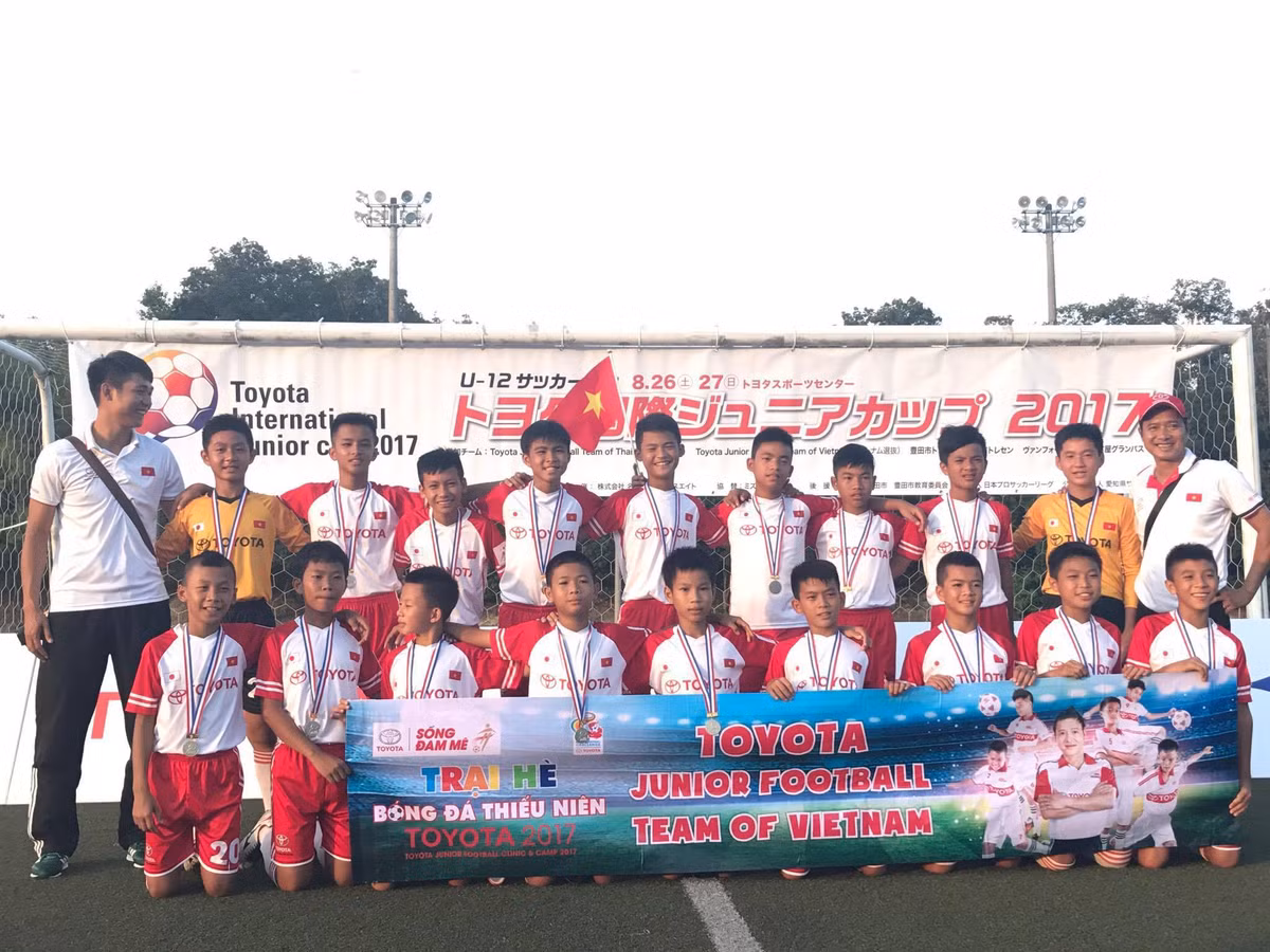 An tuong Trai he Bong da Thieu nien Toyota 2017