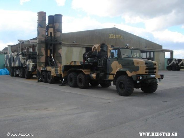 Nhưng chưa dừng lại ở đây, các nhà chức trách Hy Lạp còn dự định ký hợp đồng với Nga về việc nâng cấp cho Athens các hệ thống tên lửa phòng không tầm xa S-300PMU-1.