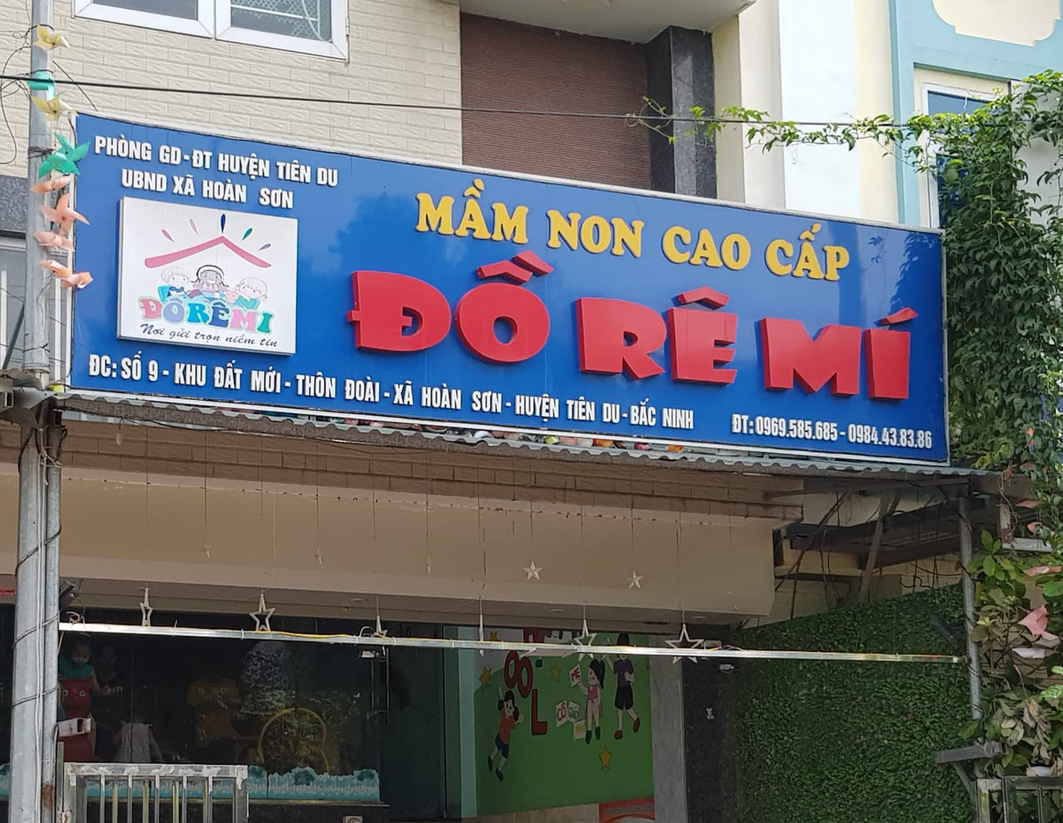 Vu chau be 3 tuoi bo quen 7 tieng tren xe: Phong Giao duc noi gi?-Hinh-2