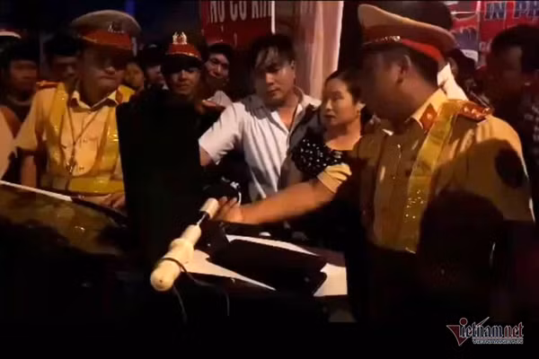 Chu nhiem UB Kiem tra o Ha Tinh co hoi men, gay tai nan chet nguoi-Hinh-2