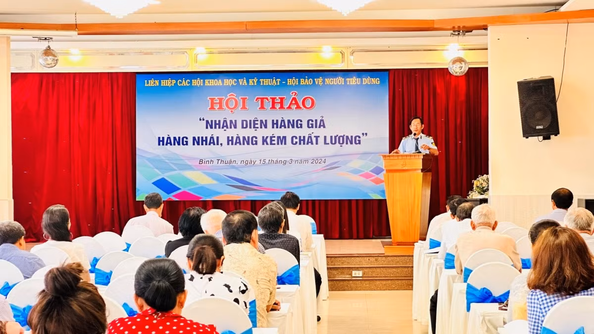Binh Thuan: Hoi thao nhan dien hang gia, hang nhai, hang kem chat luong