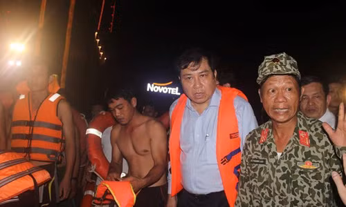 Thu tuong yeu cau lam ro nguyen nhan chim tau tren song Han