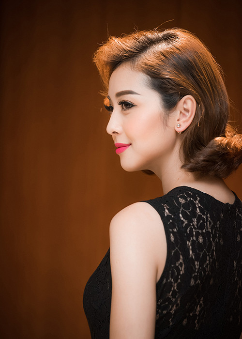 Được biết, mới đây, Jennifer Phạm đã đón cậu con trai đầu lòng tên Bảo Nam từ Mỹ về Việt Nam nghỉ hè.