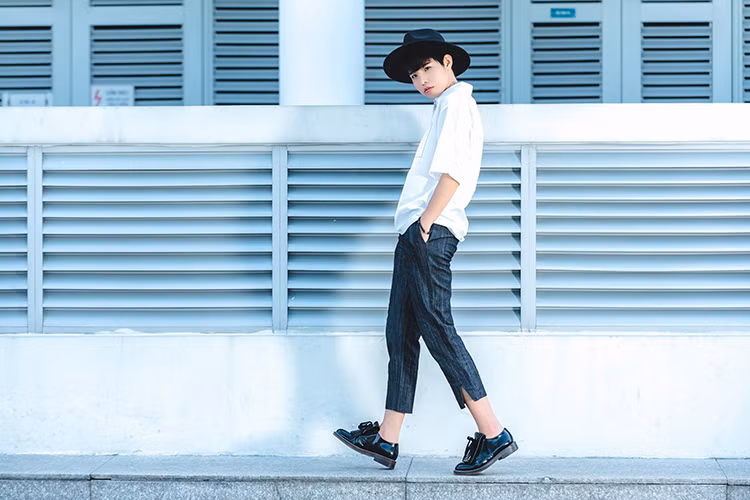 Ngoài ra, việc từng là á quân bước ra từ Giọng hát Việt cũng phần nào giúp cô khẳng định được giọng hát của mình có thể biến hóa ở nhiều thể loại nhạc khác nhau.