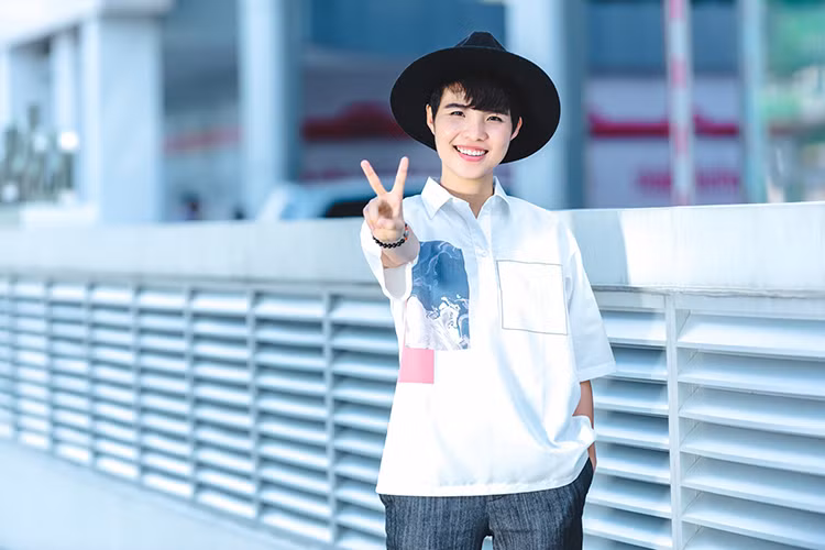 Với việc ghế giám khảo The Voice Kids năm nay, á quân Giọng hát Việt 2013 được xem là gương mặt hứa hẹn mang lại nhiều điều bất ngờ.