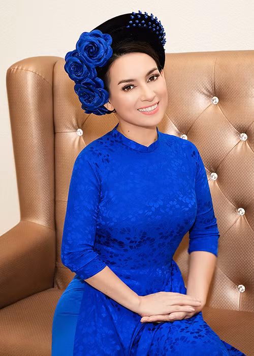 Gần đây, nữ ca sĩ xuất hiện ở Việt Nam nhiều hơn khi tham gia các show diễn trong nước và các hoạt động từ thiện, an sinh xã hội.