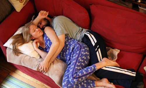 Dịch vụ "ôm không tình dục" đang phát triển ở Mỹ. (Ảnh: Ruaridh Connellan / Barcroft)