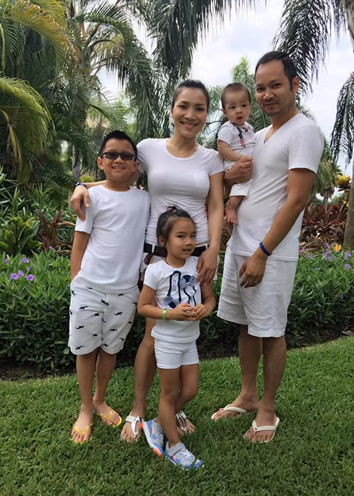 Gia đình ca sĩ Hồng Ngọc lại đang tận hưởng kì nghỉ bên nhau ở Mexico.