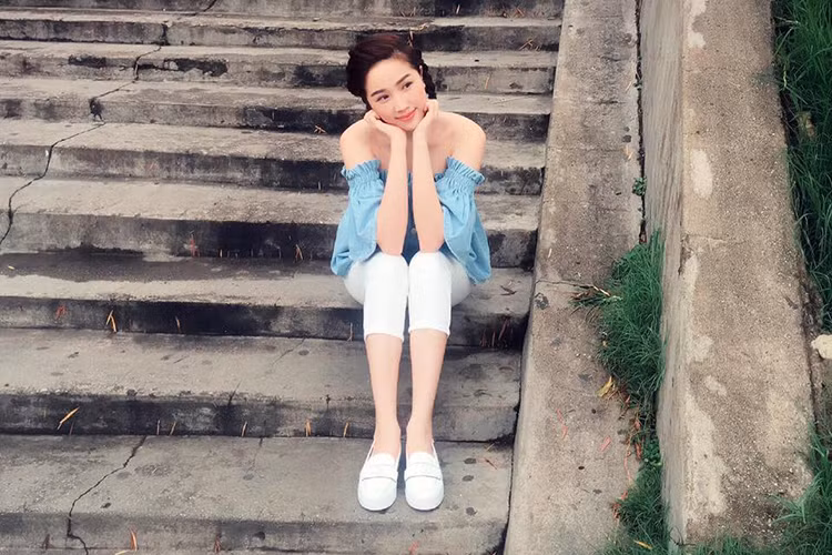 Ở tuổi 28 "công chúa bong bóng" cho biết, đã đến lúc cô xây dựng cho mình hình tượng gợi cảm tuy nhiên nữ ca sĩ sẽ không lạm dụng quá đà. (Ảnh: Facebook Bảo Thy)