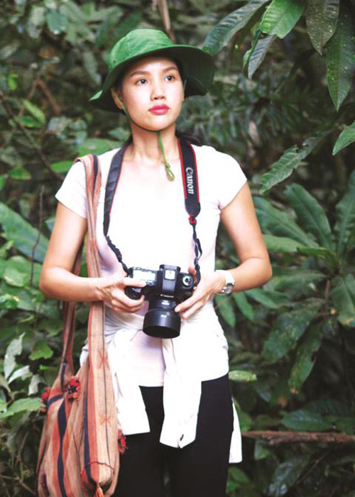 Bebe Phạm giản dị trên phim trường Bao giờ có yêu nhau