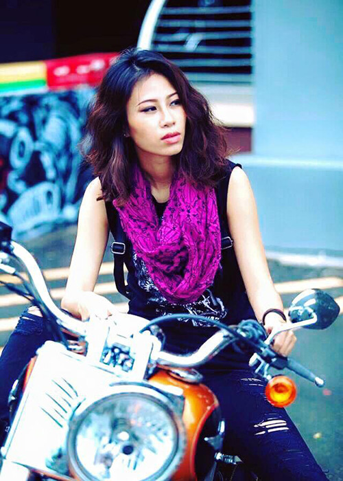 Ở ngoài đời, người đẹp Yến Nhi được nhận xét là một cô gái hiện đại, cá tính. (Ảnh: Facebook Yến Nhi)