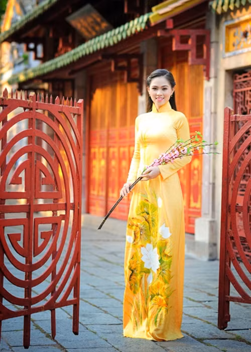 Cùng với Ngọc Trân, Hoàng Thị Phương Thảo cũng là gương mặt được đánh giá cao. Người đẹp sinh năm 1994 sở hữu chiều cao 1m68 cùng số đo ba vòng: 83-63-92. (Ảnh: Pháp luật TP HCM)