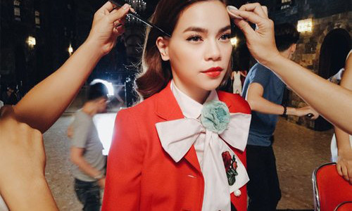 Ha Ho lai gay bao vi hen ho dai gia kim cuong