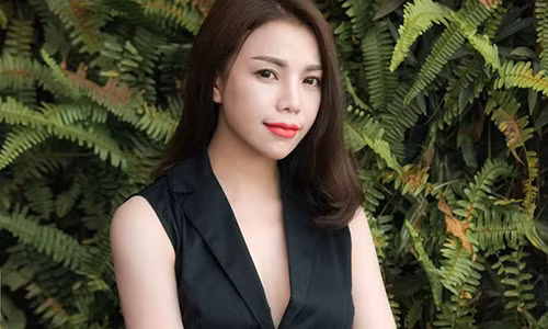 Tra Ngoc Hang huy hon voi nguoi tinh dai gia