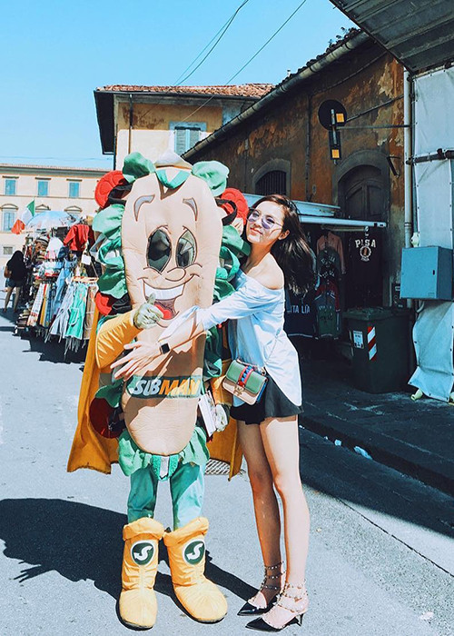 Sau chuyến du lịch châu Âu kéo dài nửa tháng, Kỳ Duyên sẽ trở về nước để đồng hành cùng cuộc thi Hoa hậu Việt Nam 2016.